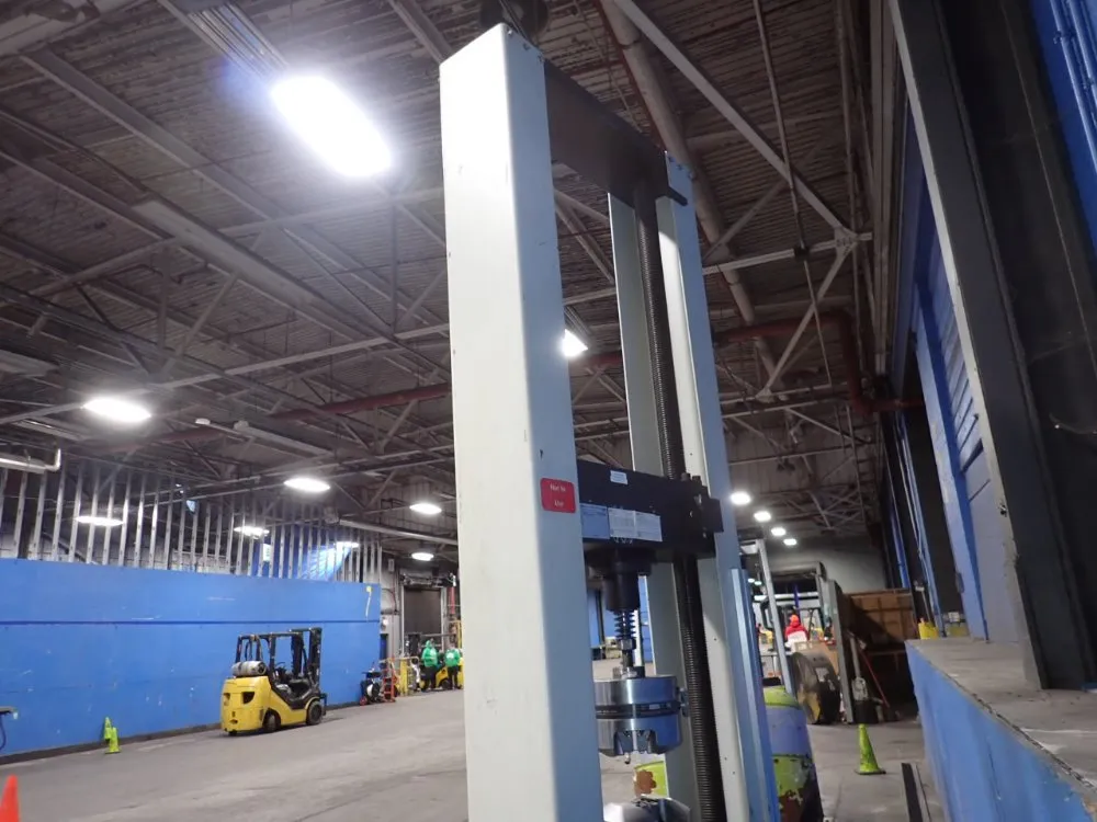 Satec Systems Tensile Tester - 5500 Ret United60k