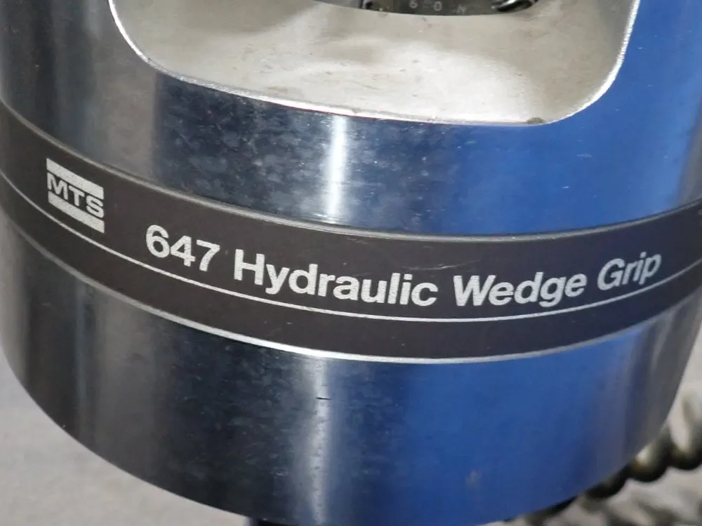 Satec Systems Tensile Tester - 5500 Ret United60k