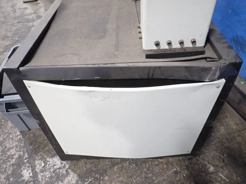 Satec Systems Tensile Tester - 5500 Ret United60k