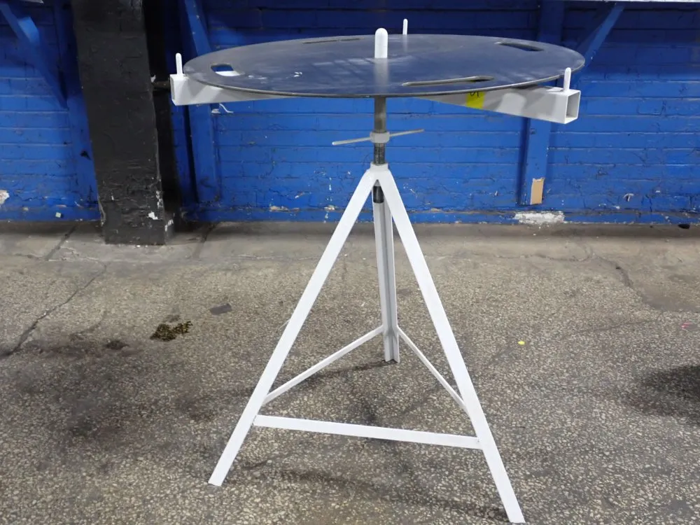 32" Rotary Stand