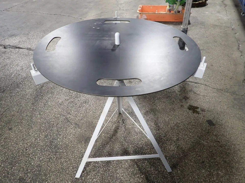 32" Rotary Stand