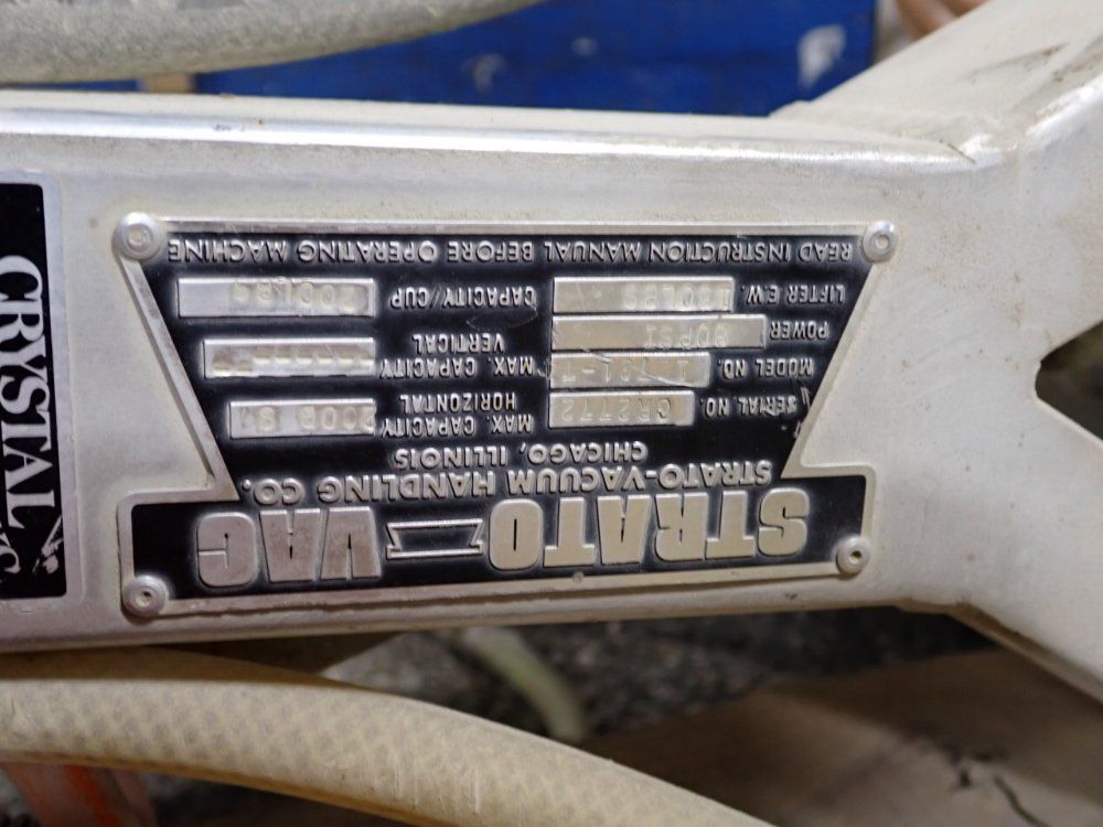 Strato Vacuum Handling Co. 200 Lbs Vacuum Lift - 12731-t