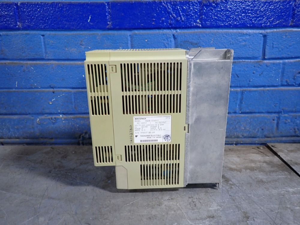 Yaskawa Servopack - Sgdb-03vdy1
