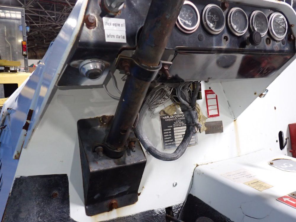 Harlan Corporation 8000 Lbs Baggage Tractor - Htad