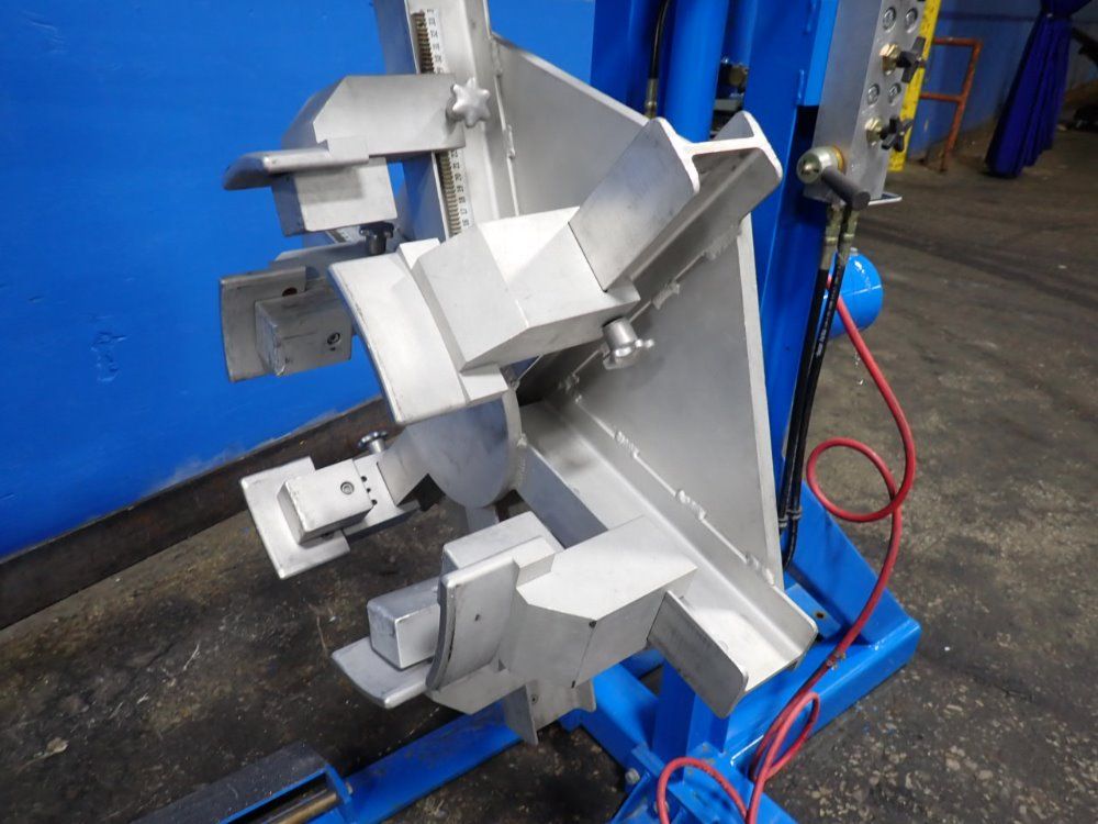 Tronair 38" X 57" Hydraulic Tire Bead Breaker - 14-6878-0100