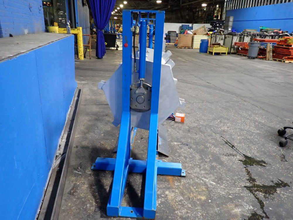 Tronair 38" X 57" Hydraulic Tire Bead Breaker - 14-6878-0100