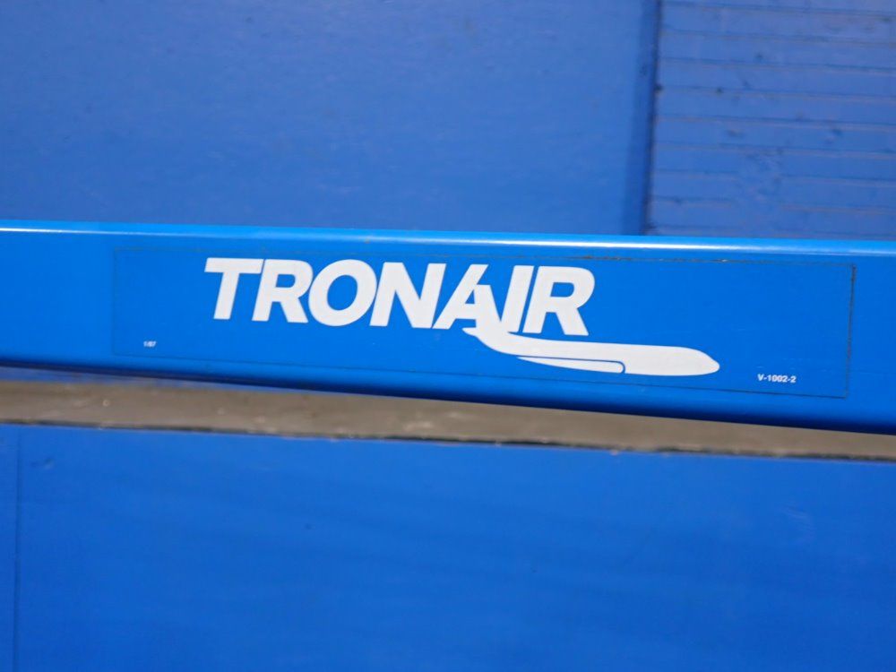 Tronair 38" X 57" Hydraulic Tire Bead Breaker - 14-6878-0100