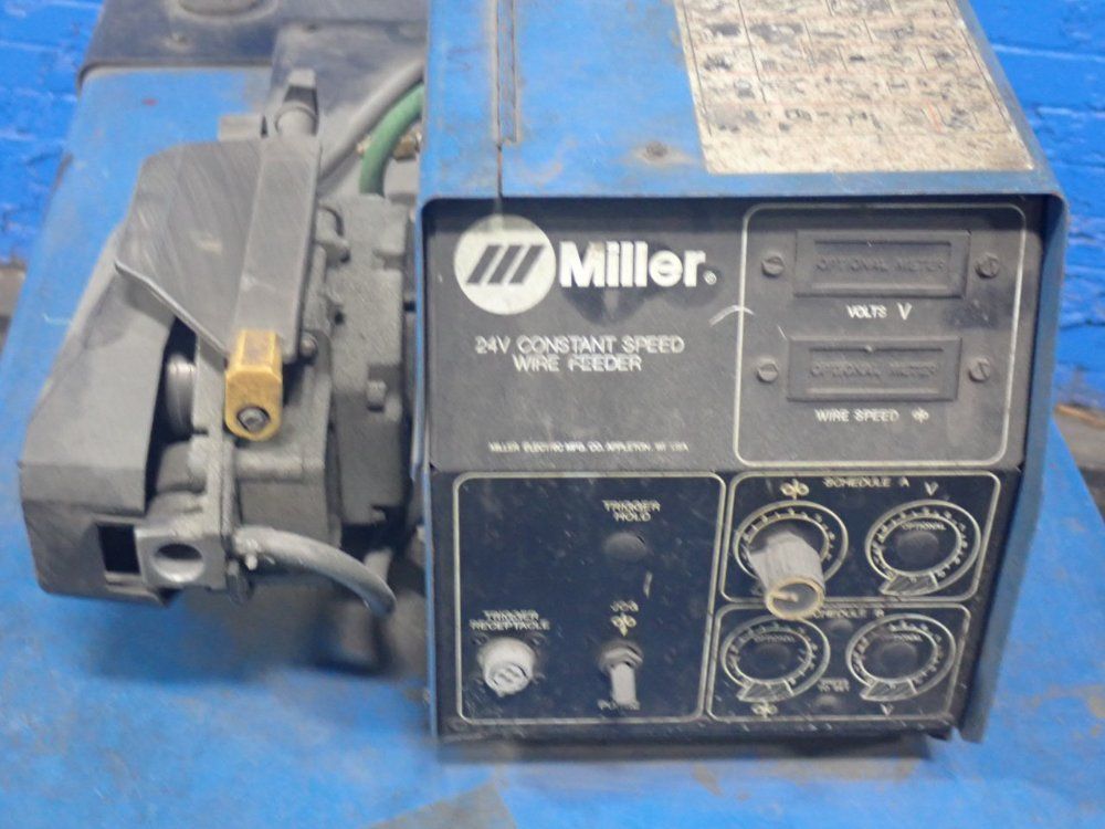 Miller Electric 450 Amps Welder - Deltaweld 452