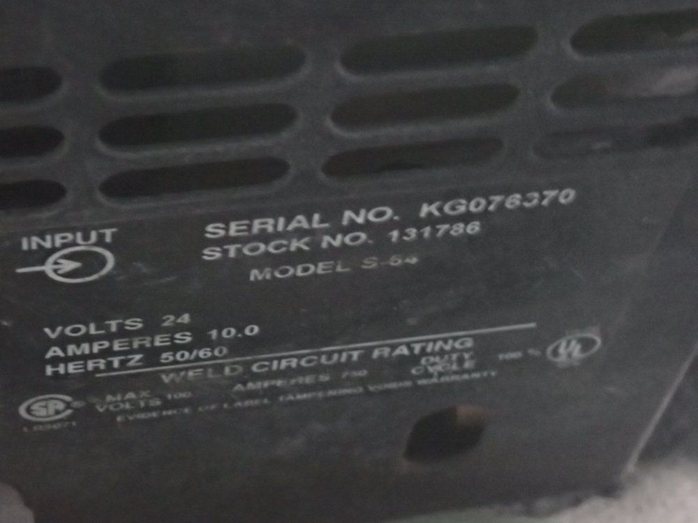 Miller Electric 450 Amps Welder - Deltaweld 452