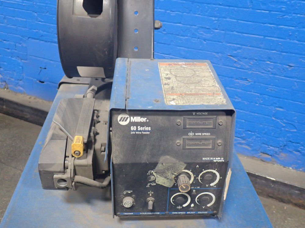Miller Electric 450 Amps Welder - Deltaweld 452