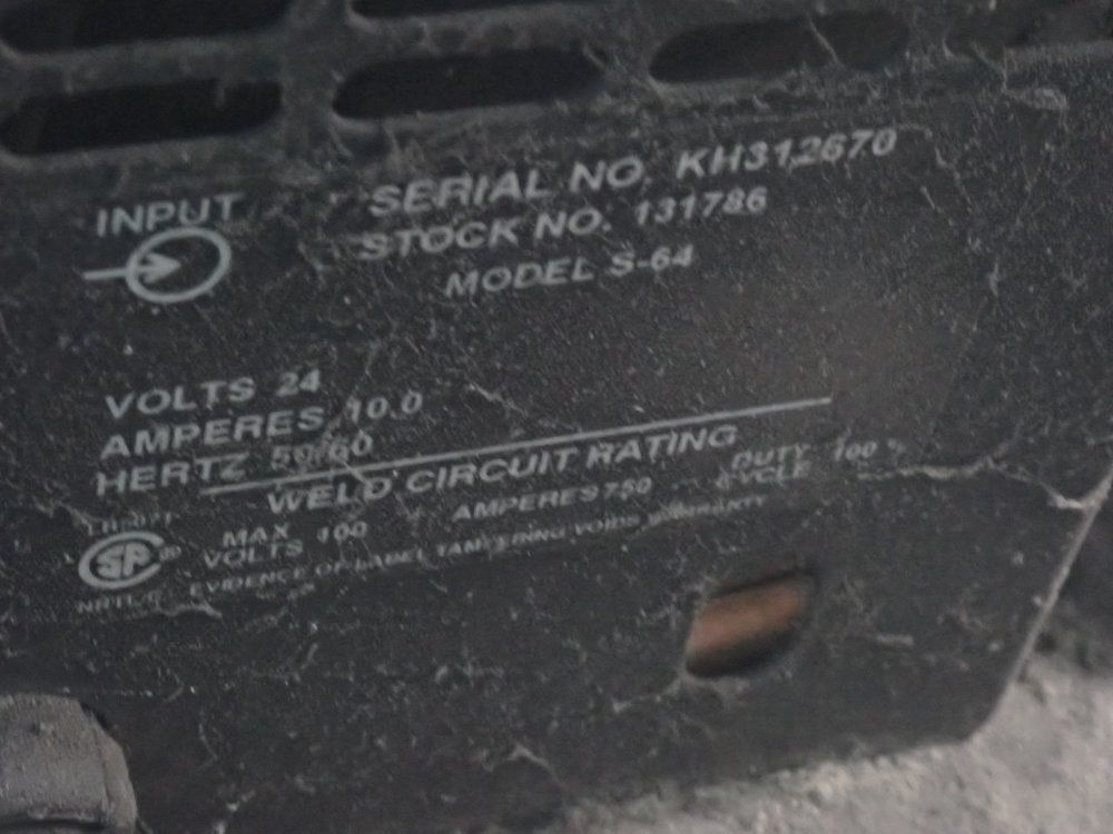 Miller Electric 450 Amps Welder - Deltaweld 452