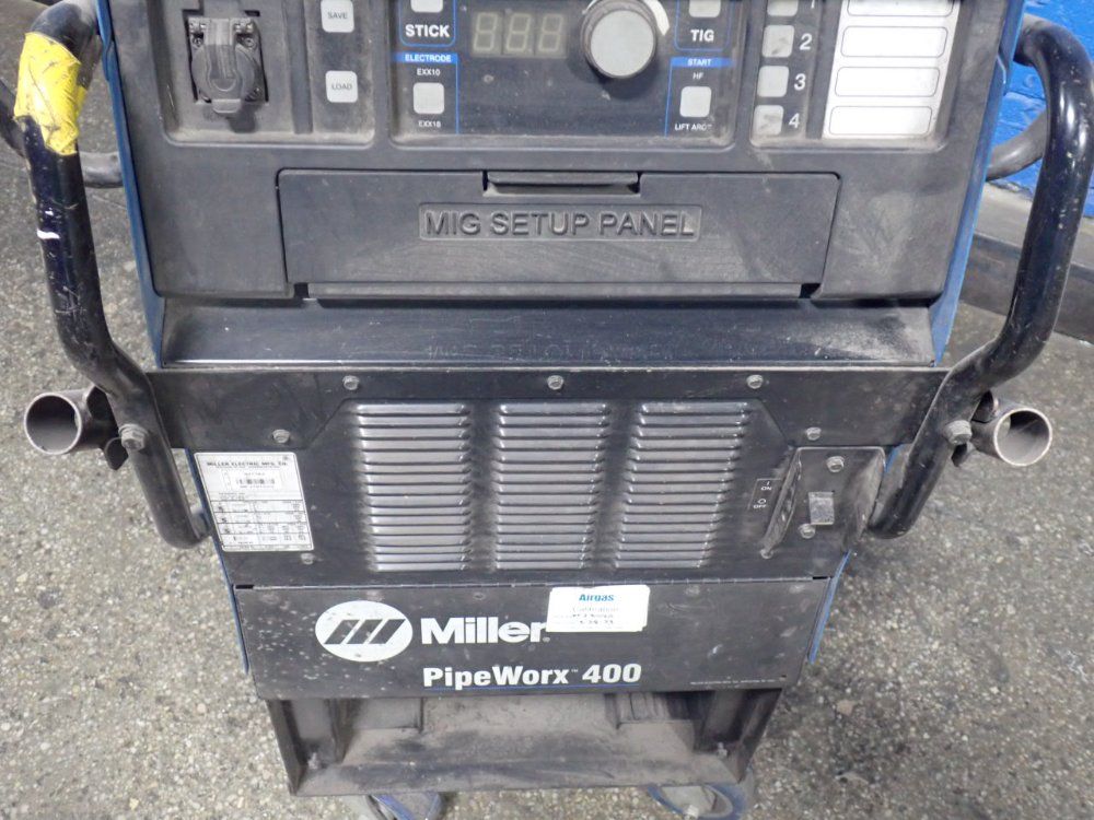 Miller Electric 565 Amps Welder - Pipeworx 400