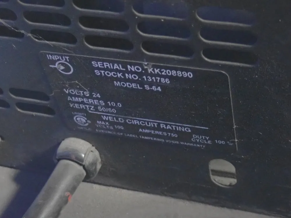 Miller Electric 650 Amps Welder - Deltaweld 652