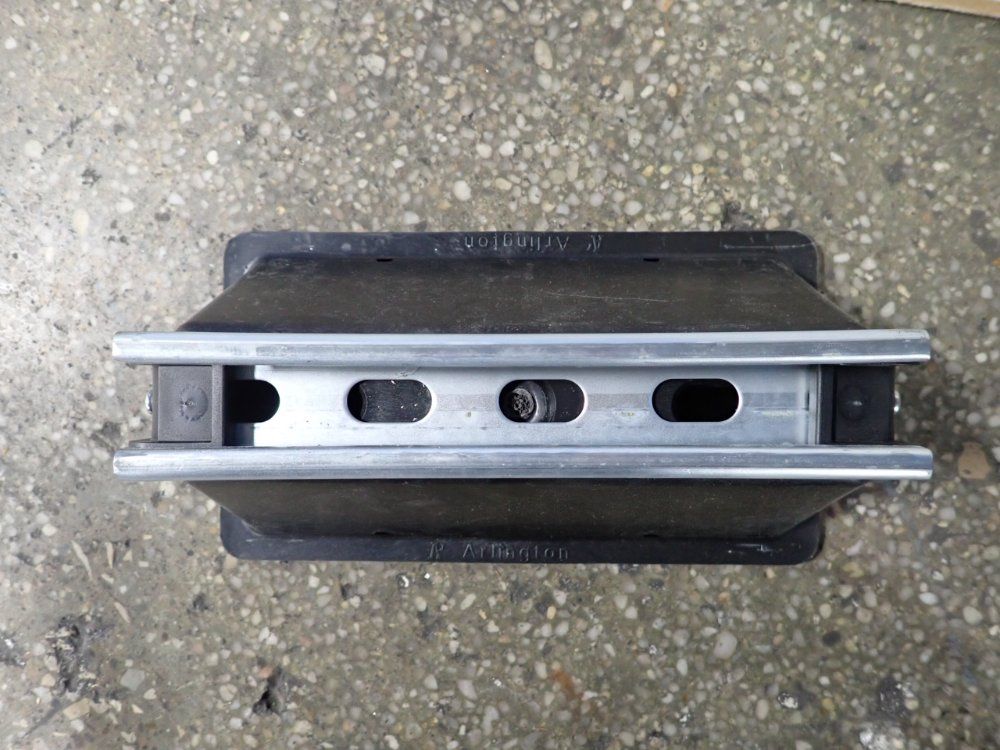 Arlington Rooftopper Conduit Support System