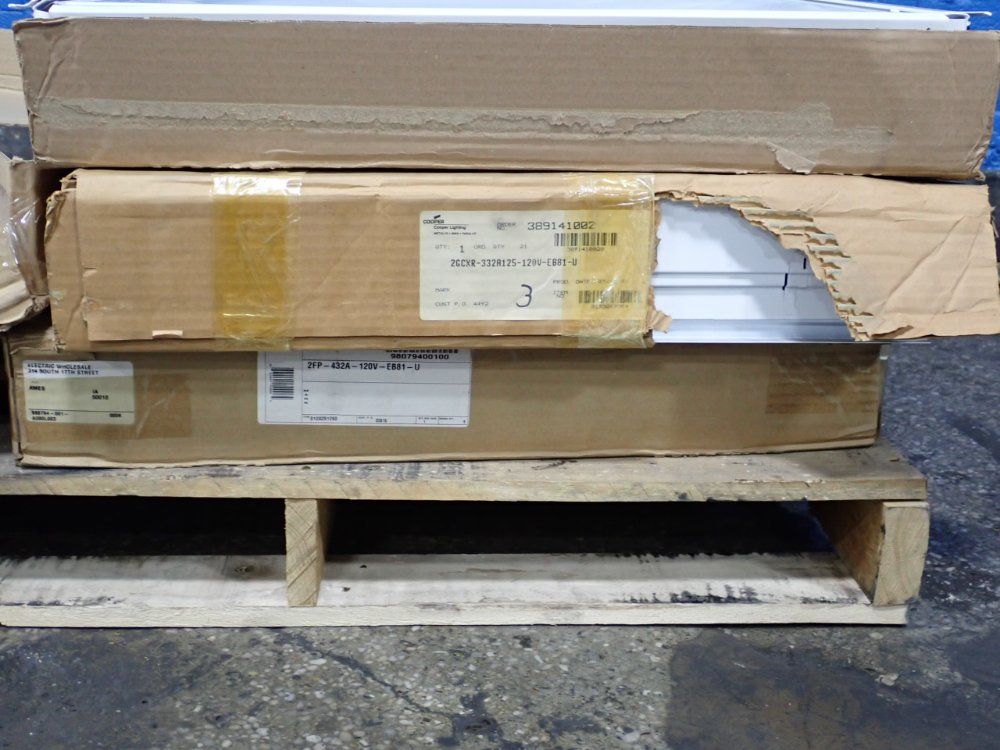 Cooper Lighting Misc Lights