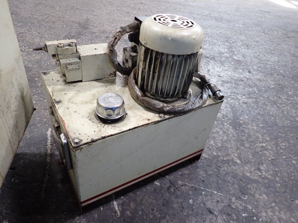 Acer Group 18" X 8" Surface Grinder - Supra-818