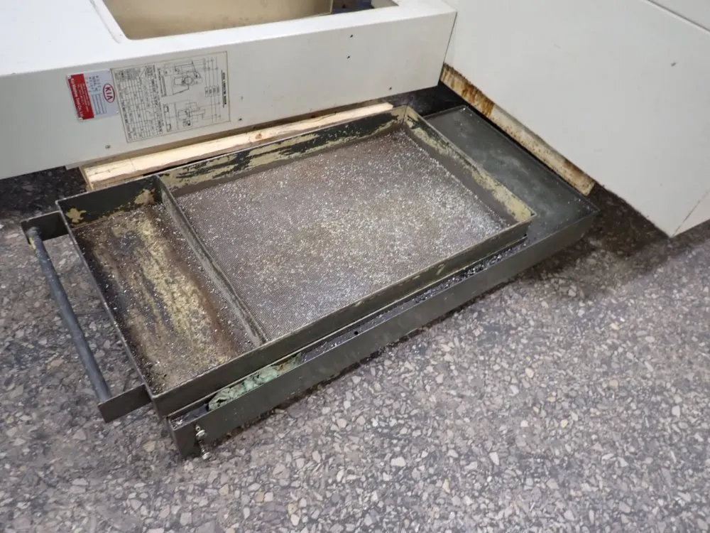 Kia Machine Tool 18" X 36" Cnc Vmc - V35