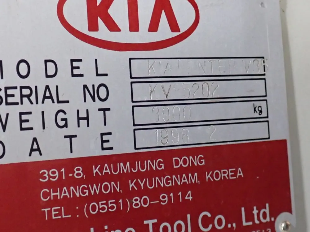 Kia Machine Tool 18" X 36" Cnc Vmc - V35