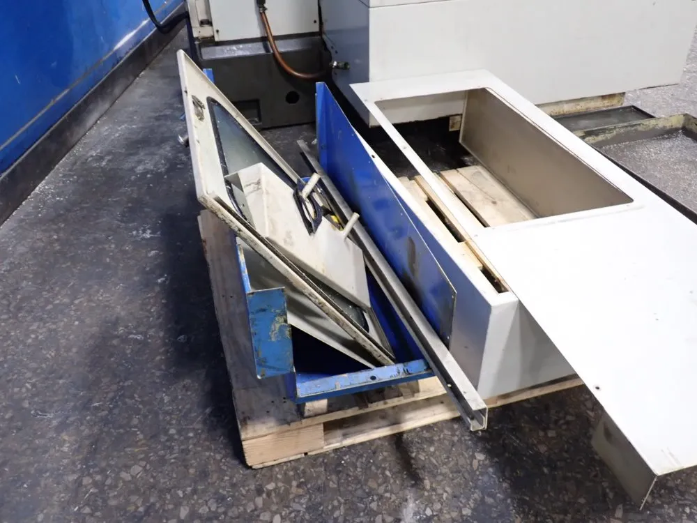 Kia Machine Tool 18" X 36" Cnc Vmc - V35