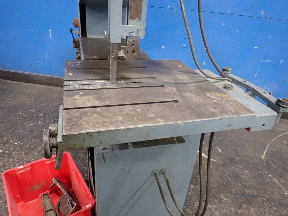 Dake Johnson 40" Vertical Band Saw - Vh-40