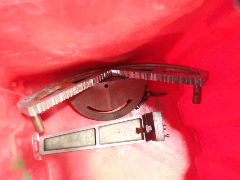 Dake Johnson 40" Vertical Band Saw - Vh-40