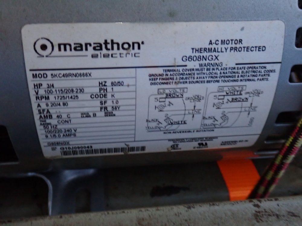 Douthitt Corporation 99"x 73" Screenmaker - 10ml