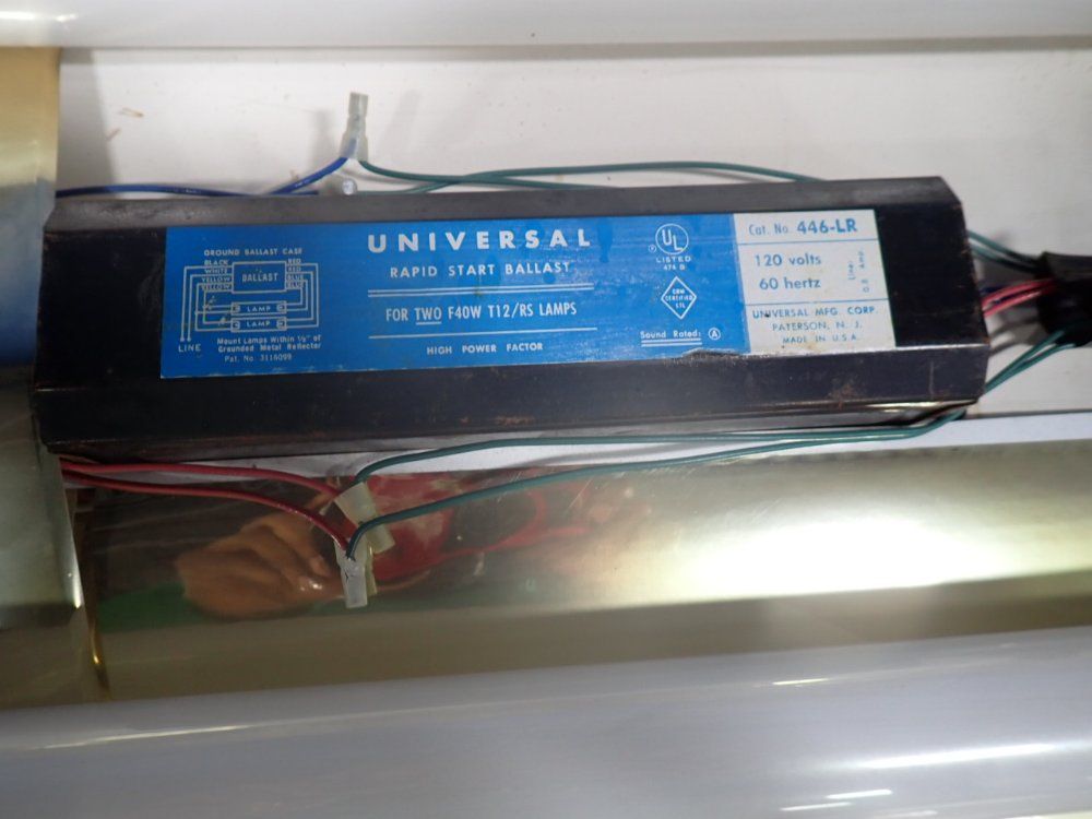 Light Fixture Box