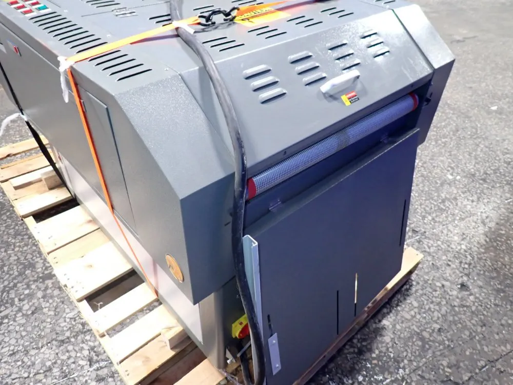 Shark Finishing Machinery 40 Amps Glass Uv Coater - Glass 25