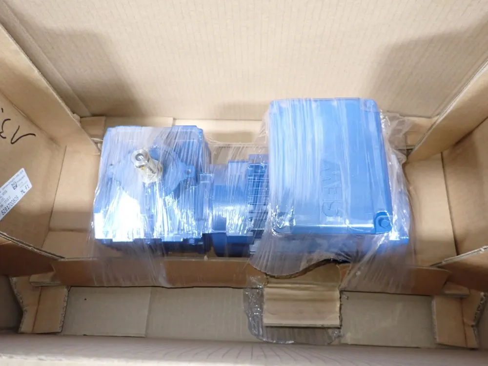 Sew-eurodrive 0.50 Hp Gear Drive - W30 Drn71m4/ei71