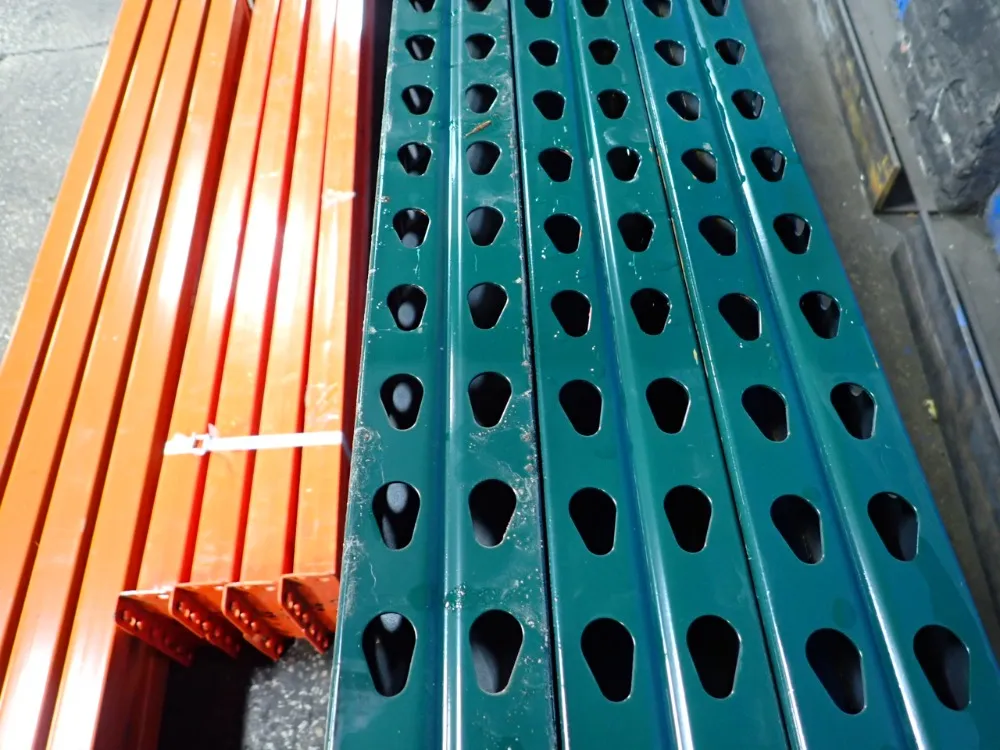 42" X 252" Pallet Racking Lot - Tear Drop