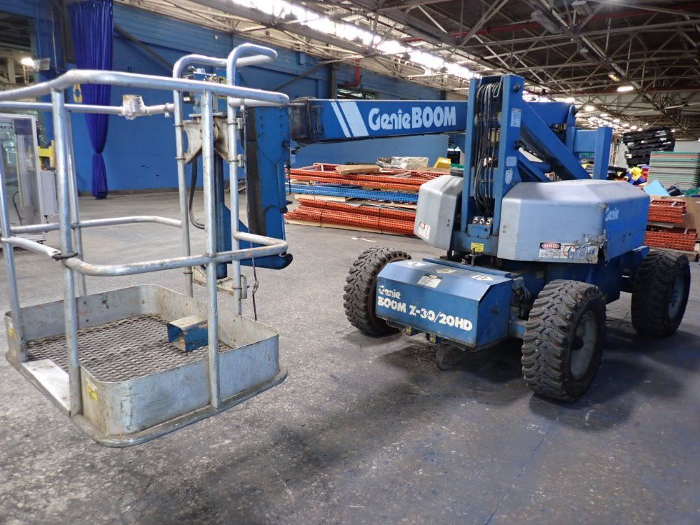 Genie 500 Lbs Boom Lift - Boom Z-30/20hd