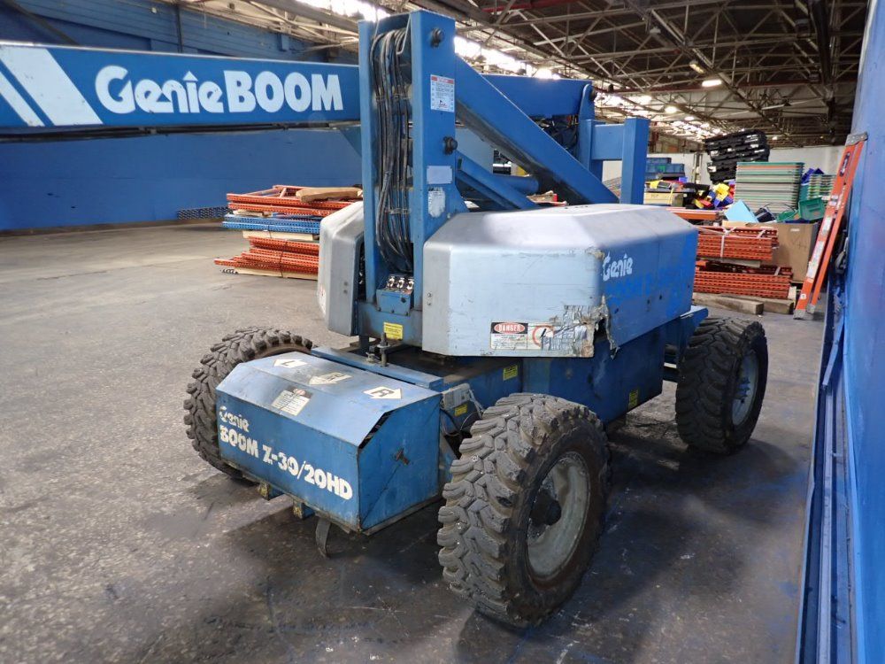 Genie 500 Lbs Boom Lift - Boom Z-30/20hd