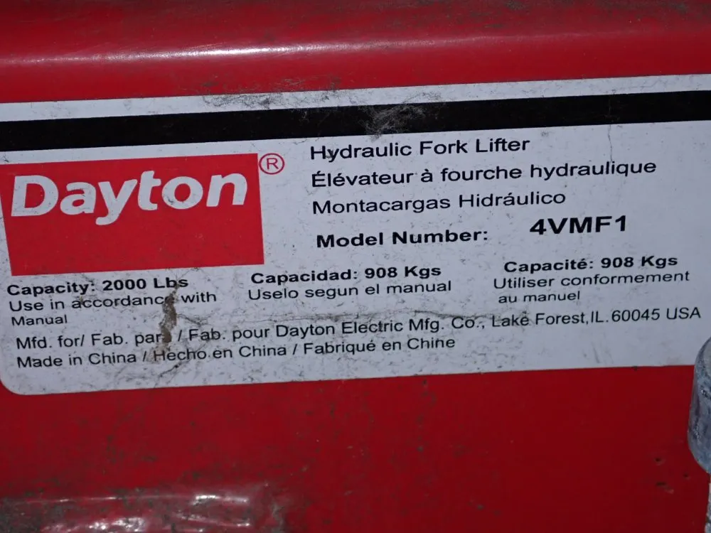 Dayton 2000 Lbs Manual Straddle Lift - 4vmf1