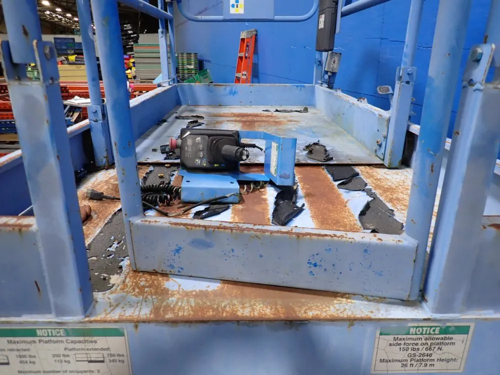 Genie 1000 Lbs Scissor Lift - Gs-2646