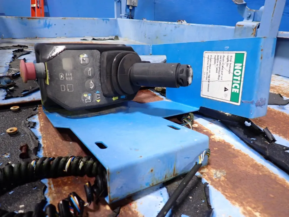 Genie 1000 Lbs Scissor Lift - Gs-2646