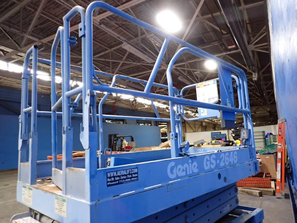 Genie 1000 Lbs Scissor Lift - Gs-2646