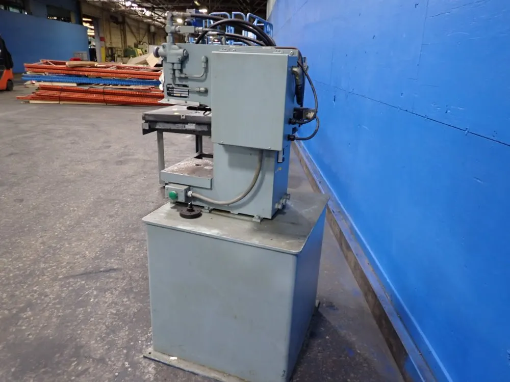 Neff 2 Tons Hydraulic Press