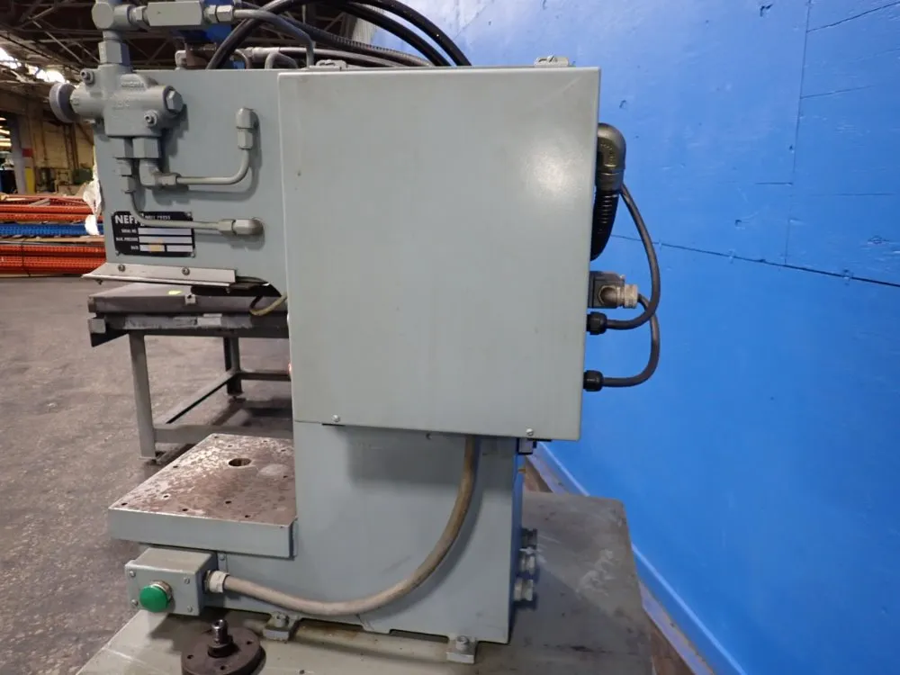 Neff 2 Tons Hydraulic Press