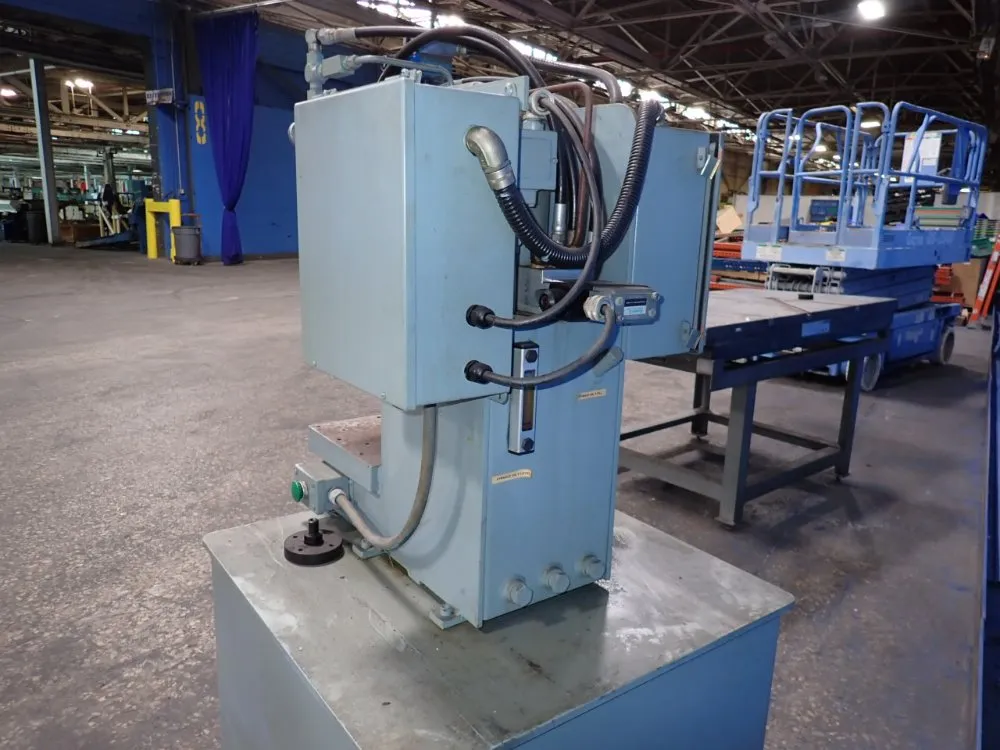Neff 2 Tons Hydraulic Press