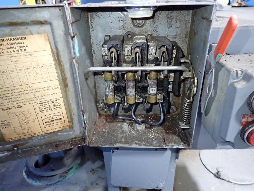 The Carlton Machine Tool Co 4' X 9" Radial Arm Drill