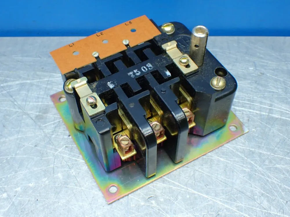 Arrow Hart Magnetic Contactor - Rad-130-u