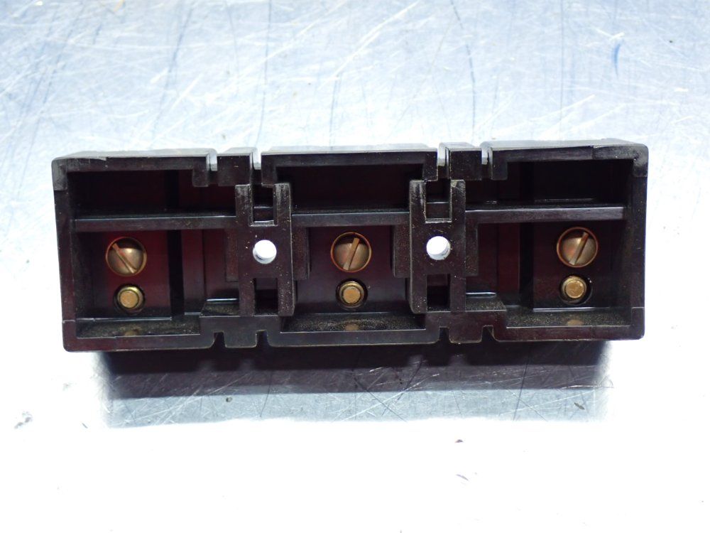 Allen Bradley Fuse Block - 1491-n333