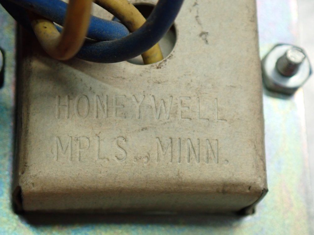 Honeywell Transformer - At88a1047