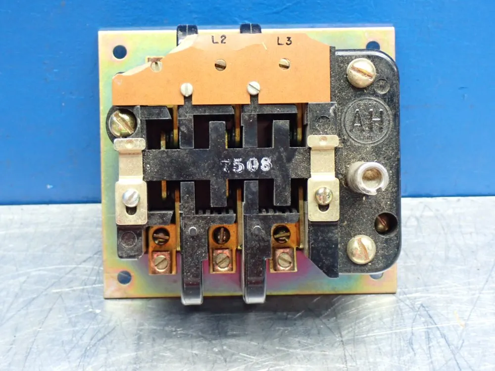 Arrow Hart Magnetic Contactor - Rad-130-u