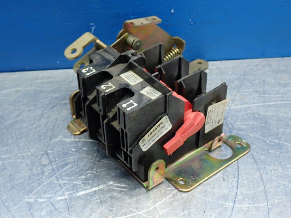Square D Disconnect Switch - 9422