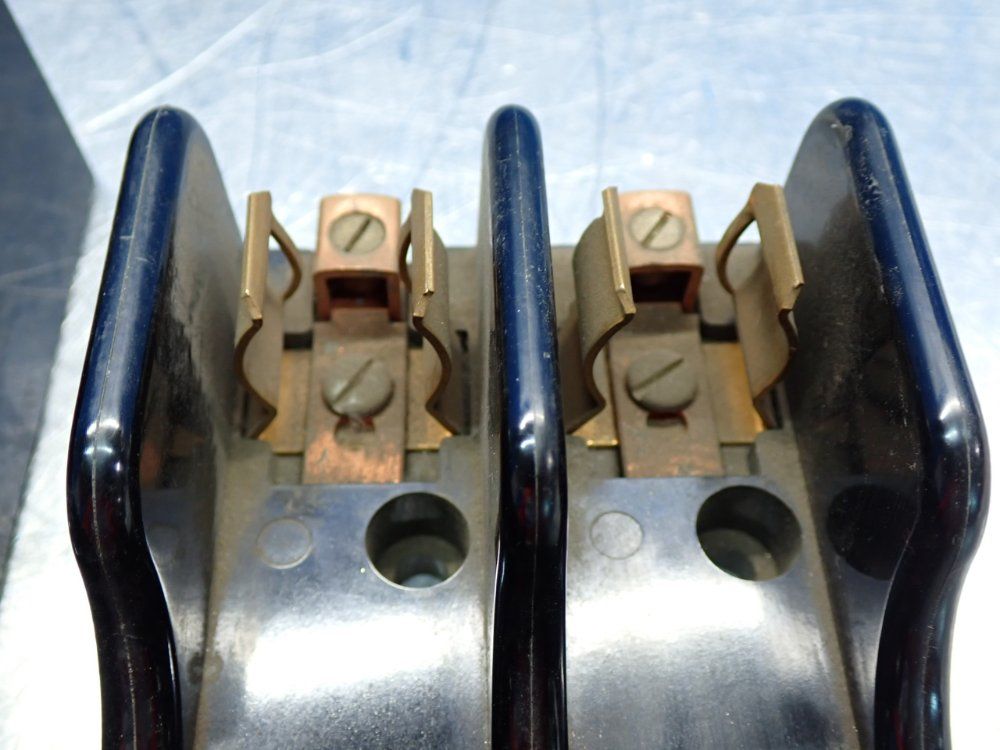 Marathon 60a-series 3-pole Fuse Holder - 6f30