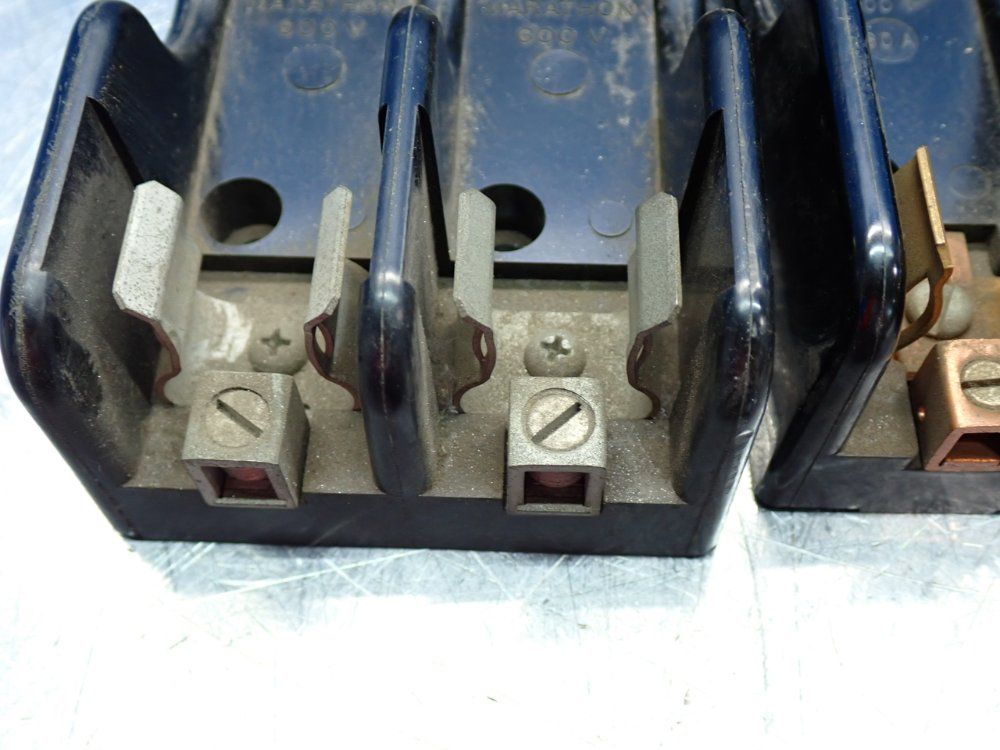 Marathon 60a-series 3-pole Fuse Holder - 6f30