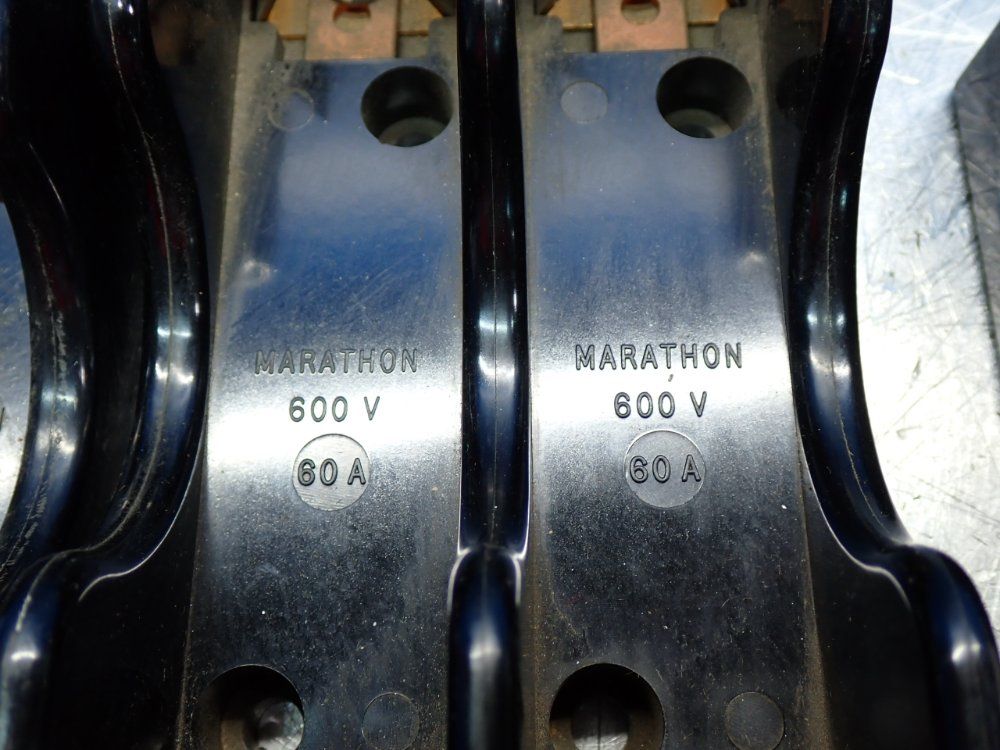 Marathon 60a-series 3-pole Fuse Holder - 6f30