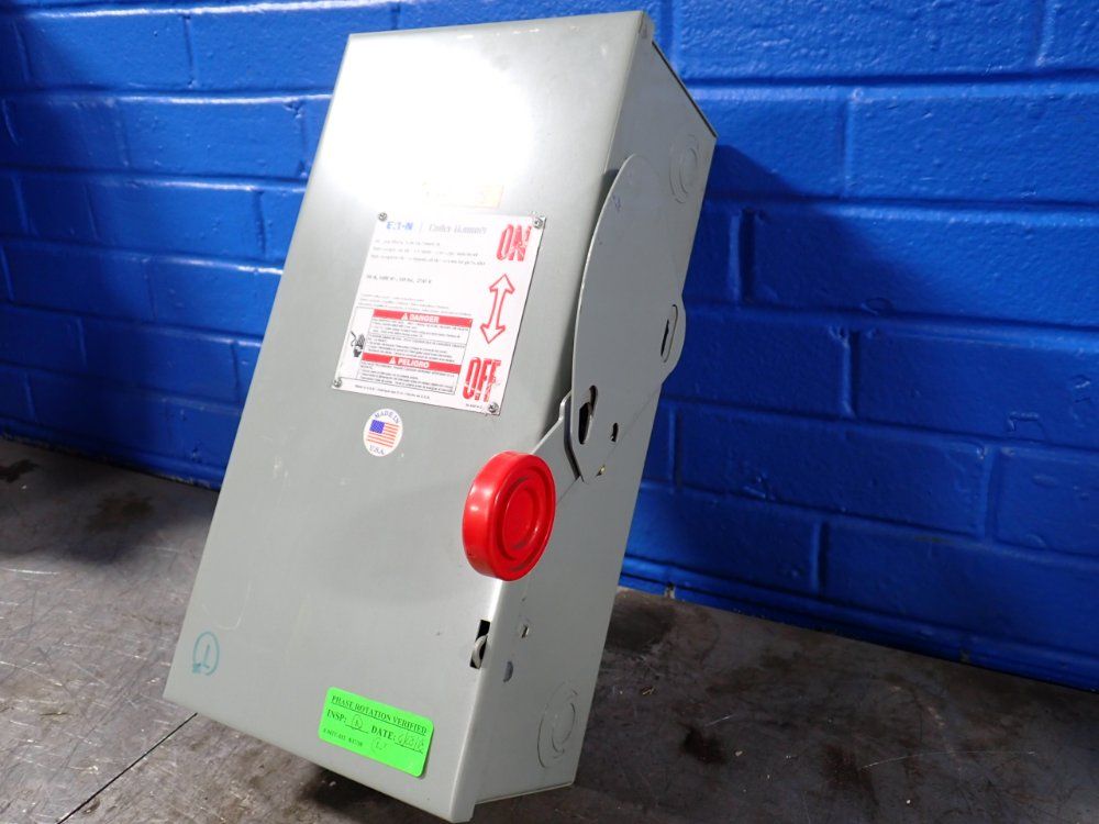 Eaton 30 A Heavy Duty Switch