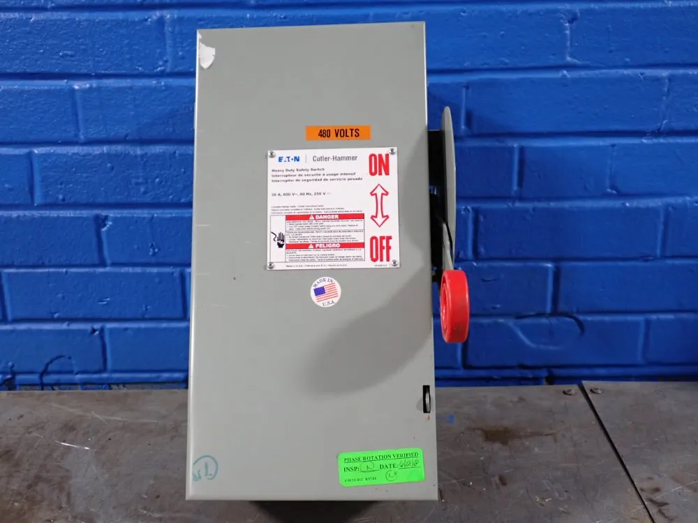 Eaton 30 A Heavy Duty Switch
